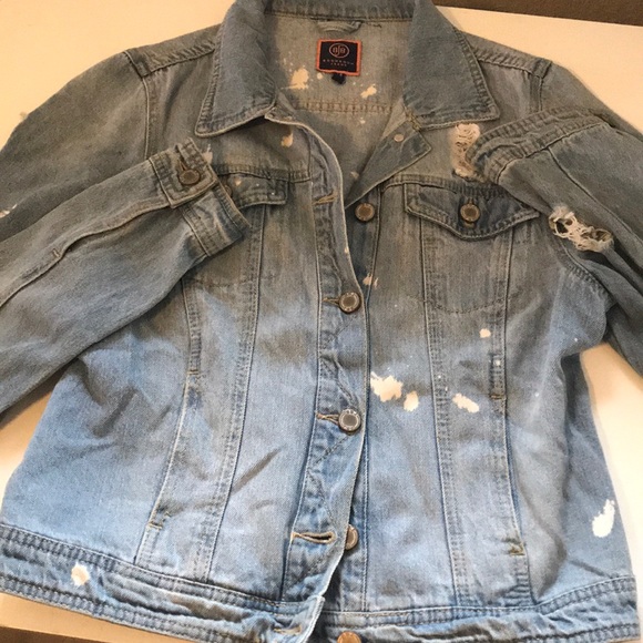 Vintage style denim jacket - Picture 1 of 4